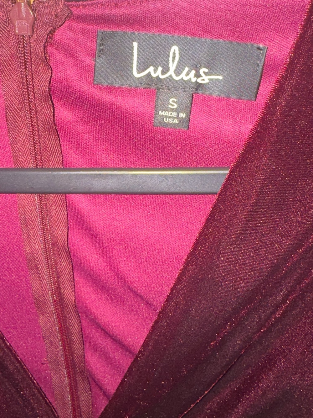 Lulus Anything For You Burgundy Velvet Bodycon V-Neck Mini Dress Size Small NWT - Picture 2 of 11